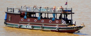 Cruise Boat