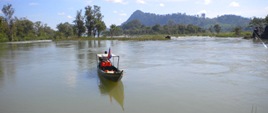 mekong river boat